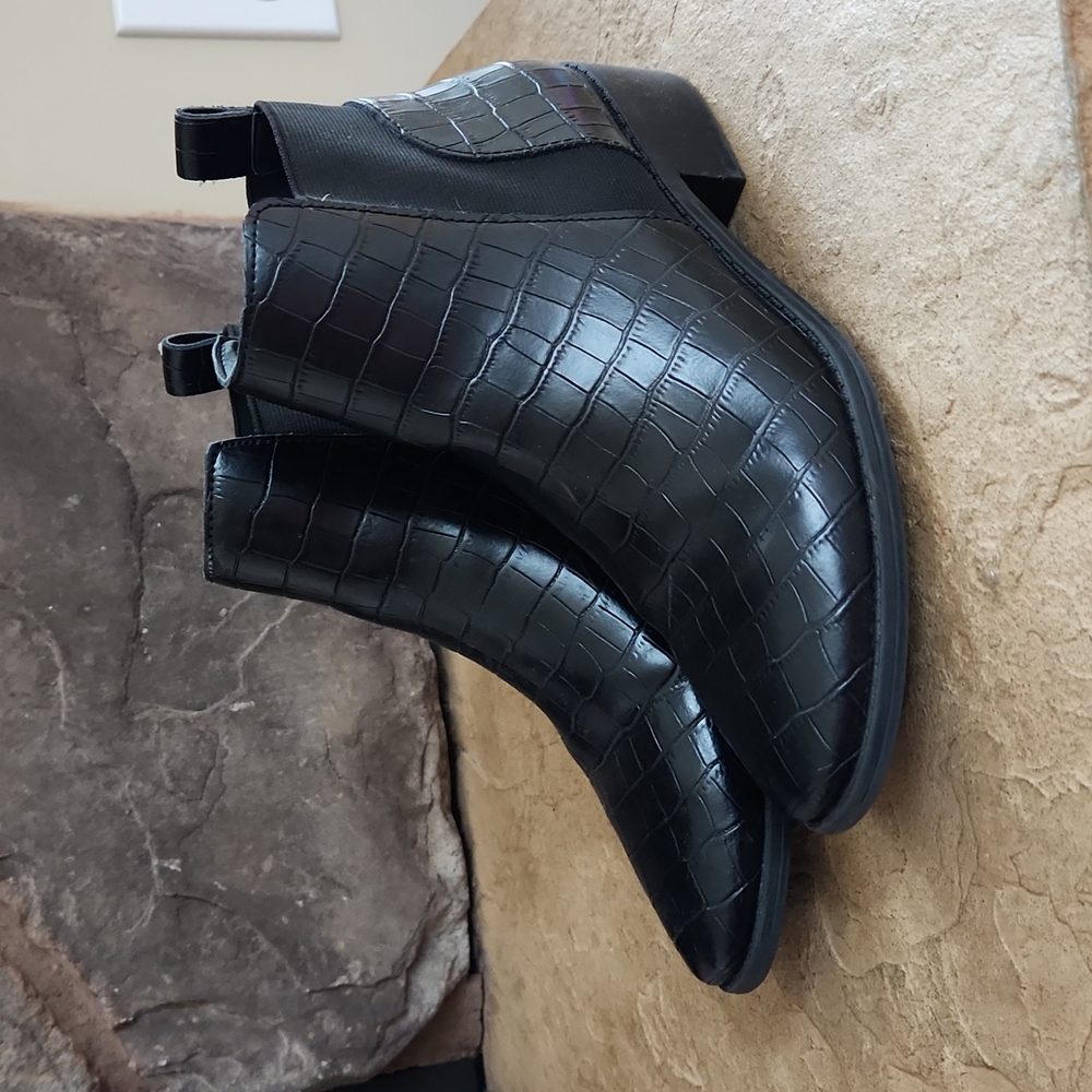 Black booties
